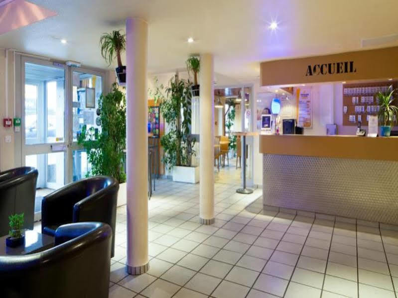 Ibis Budget Chilly-Mazarin Les Champarts Exterior foto